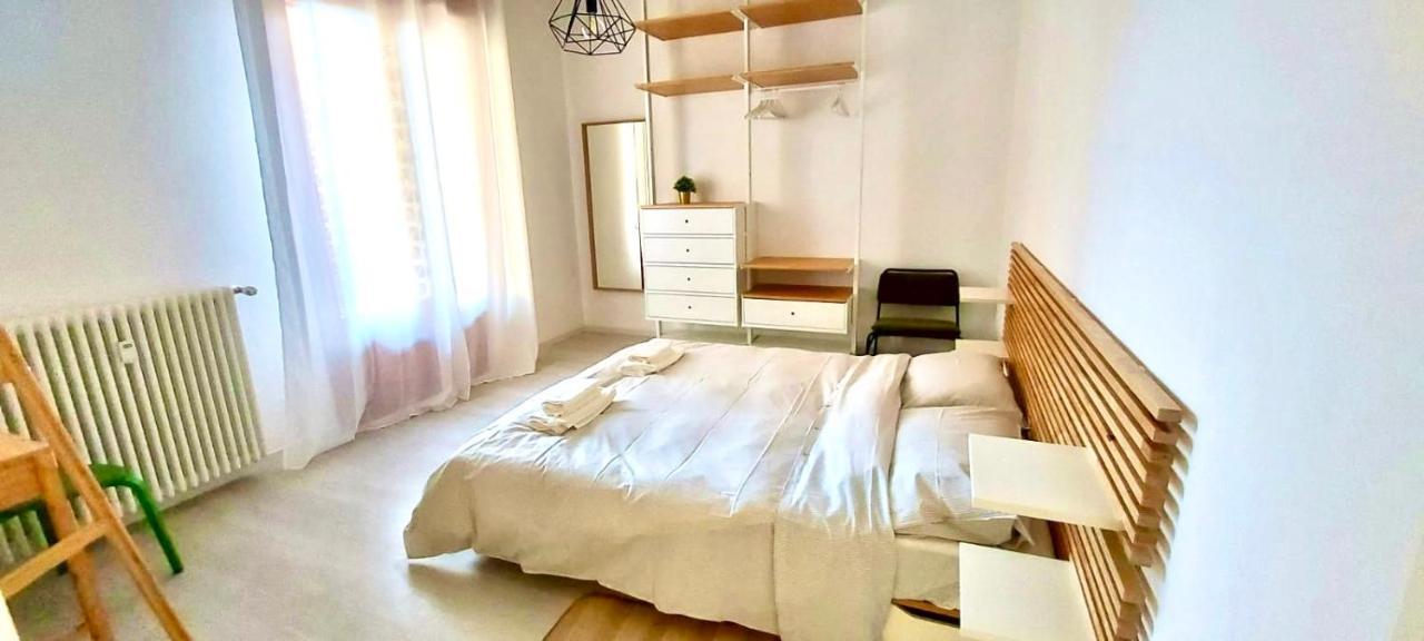 A Quattro Passi Dal Centro Apartman Bologna Kültér fotó
